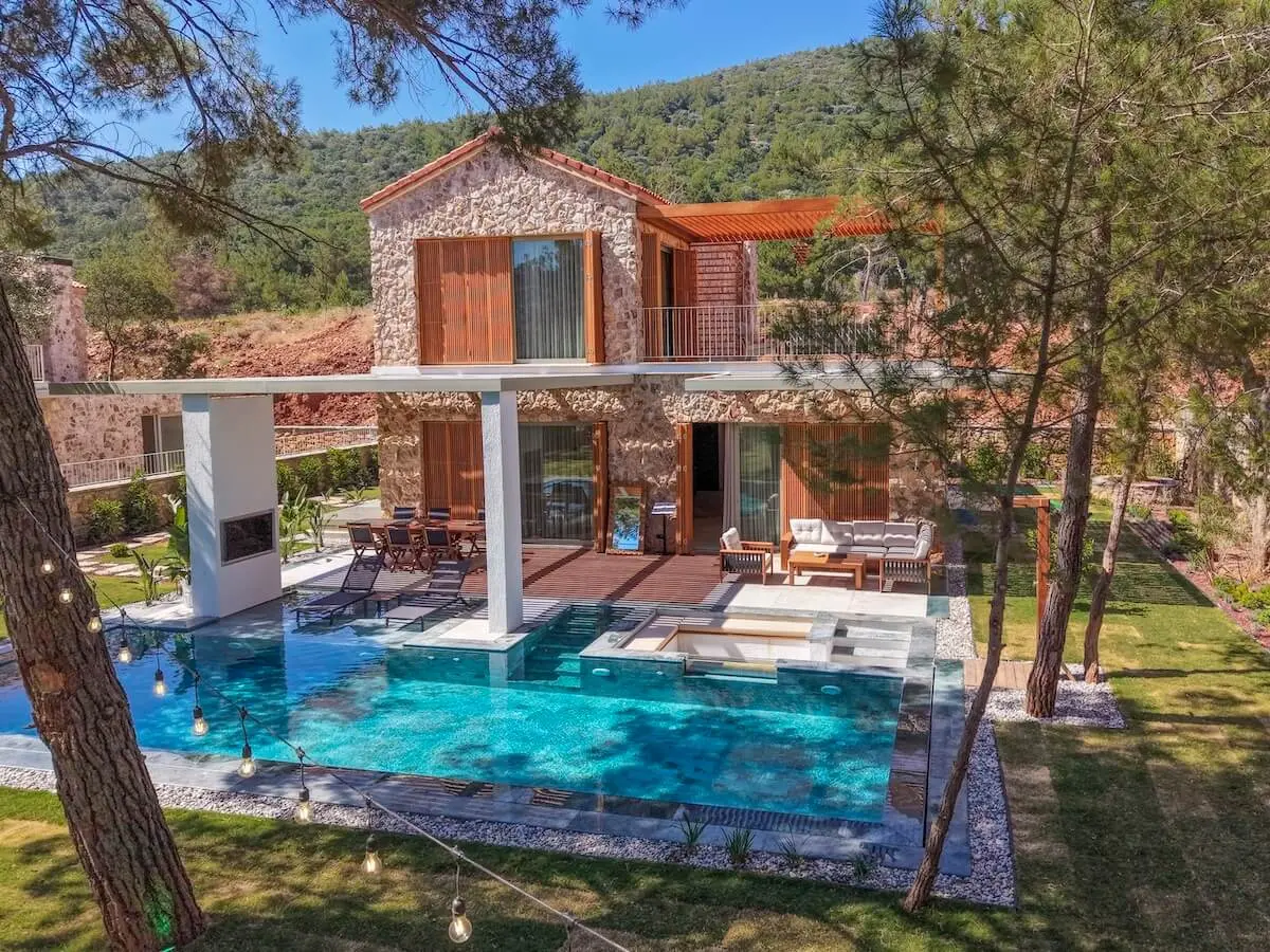 Home in Torba